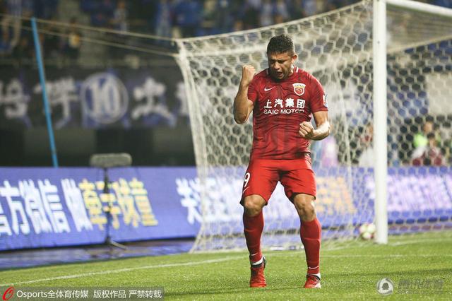 苏知鱼咬牙切齿的说道：这一切都是松本良人主使的吧？这时，为首的伊贺忍者看着苏知鱼，冷笑一声：松本先生本来是想虔诚跟你们合作的，但没想到你们实在是眼高于顶，而且高傲无比。